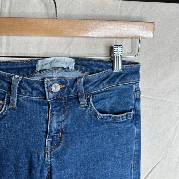 IRO Medium Wash Fragile Mid Rise Stretch Skinny Raw Hem Jeans Size 29 - Picture 4 of 10